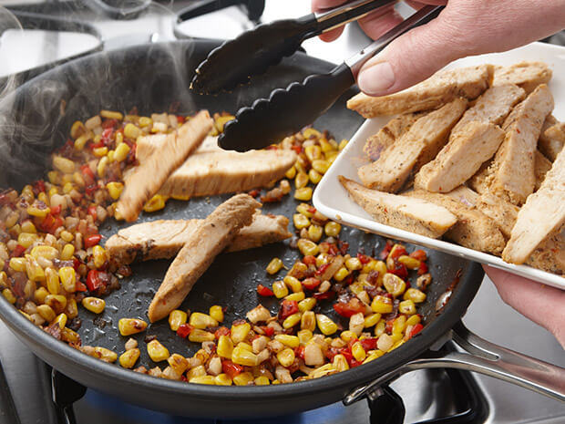 Step 1 Southwestern Style Chicken Fajita Salad Step 1