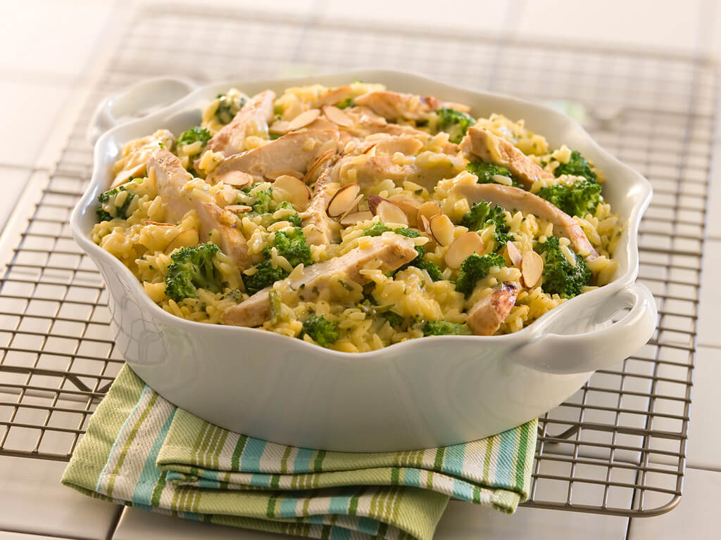 One Dish Chicken Broccoli and Rice Casserole