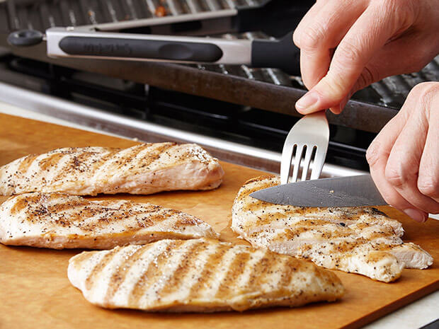 Step 3 Quick and Easy Grilled Chicken Gazpacho Step 3