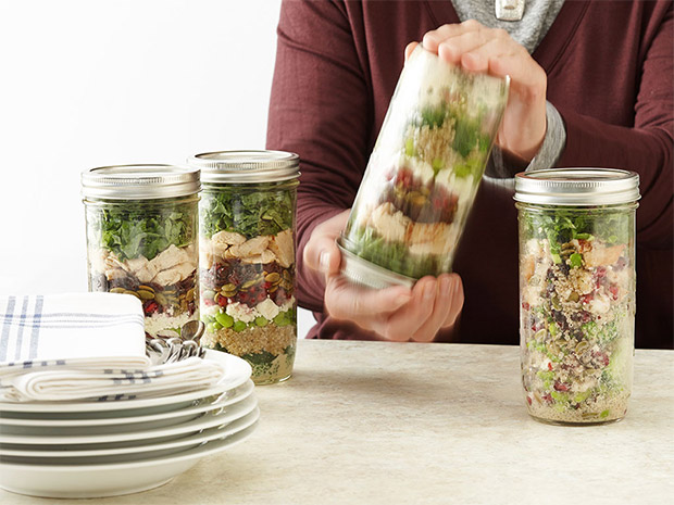 High-Protein Chicken, Kale and Lemon Tahini Salad in a Jar Step 3