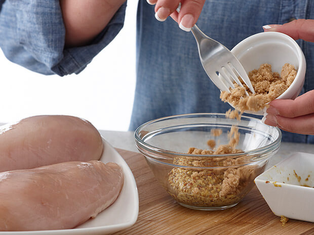 3-Ingredient Brown Sugar Chicken Breasts Step 1