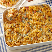 Buffalo Chicken Macaroni and Cheese