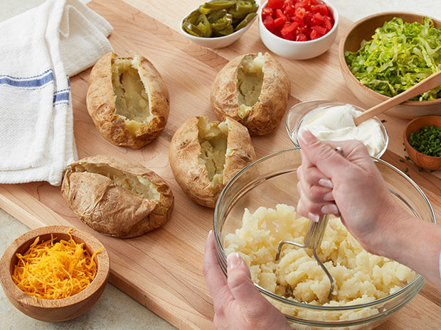 Step 3 Cheesy Chicken Taco Baked Potato Step 3