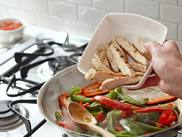 Super Easy Chicken Fajita Recipe with PERDUE® SHORT CUTS® Step 1