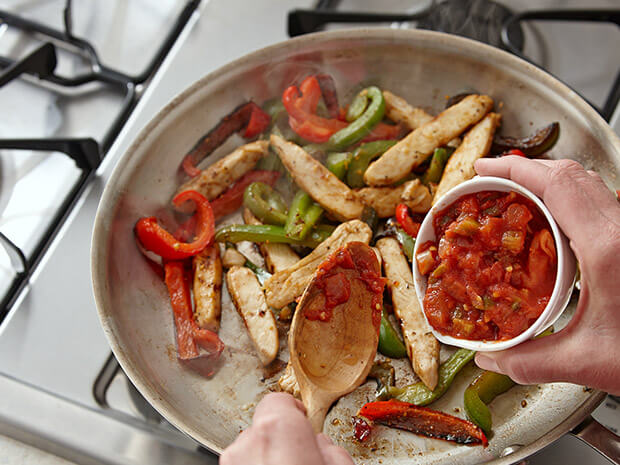 Super Easy Chicken Fajita Recipe with PERDUE® SHORT CUTS® Step 2