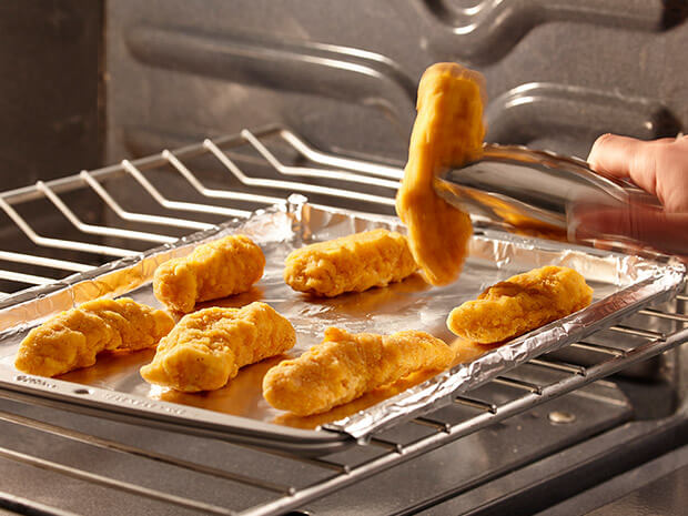 Stir-Fried Chicken and Peanut Sauce Step 1