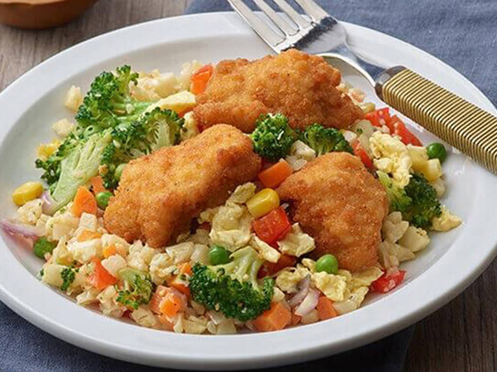 Ta Da Chicken Chunks and Cauliflower "Fried Rice" with Sweet Corn, Peas, Onions and Broccoli Ta Da