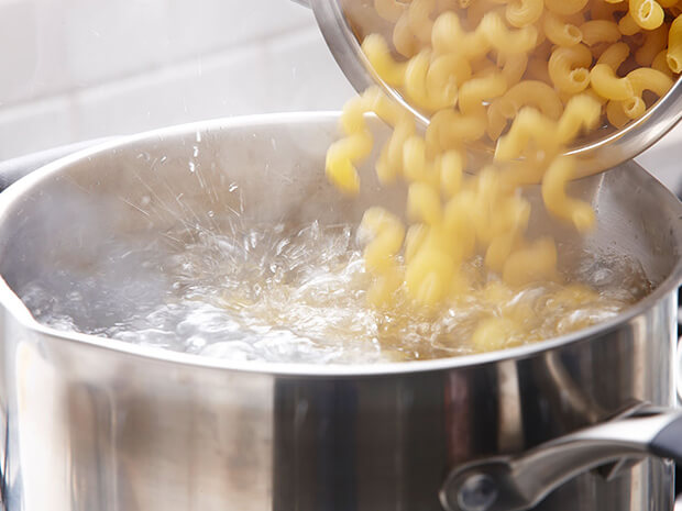 Step 1 Buffalo Chicken Macaroni and Cheese Step 1