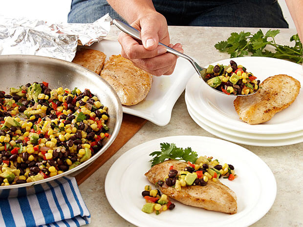 Sautéed Chicken and Black Bean Salsa Step 3