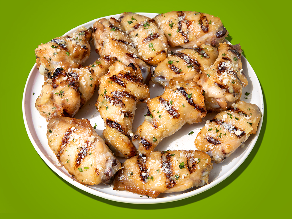 Grilled Parmesan Garlic Chicken Wings | PERDUE®