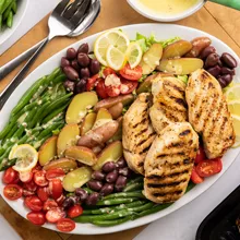 Lemon Dijon Chicken Salad Ni&ccedil;oise